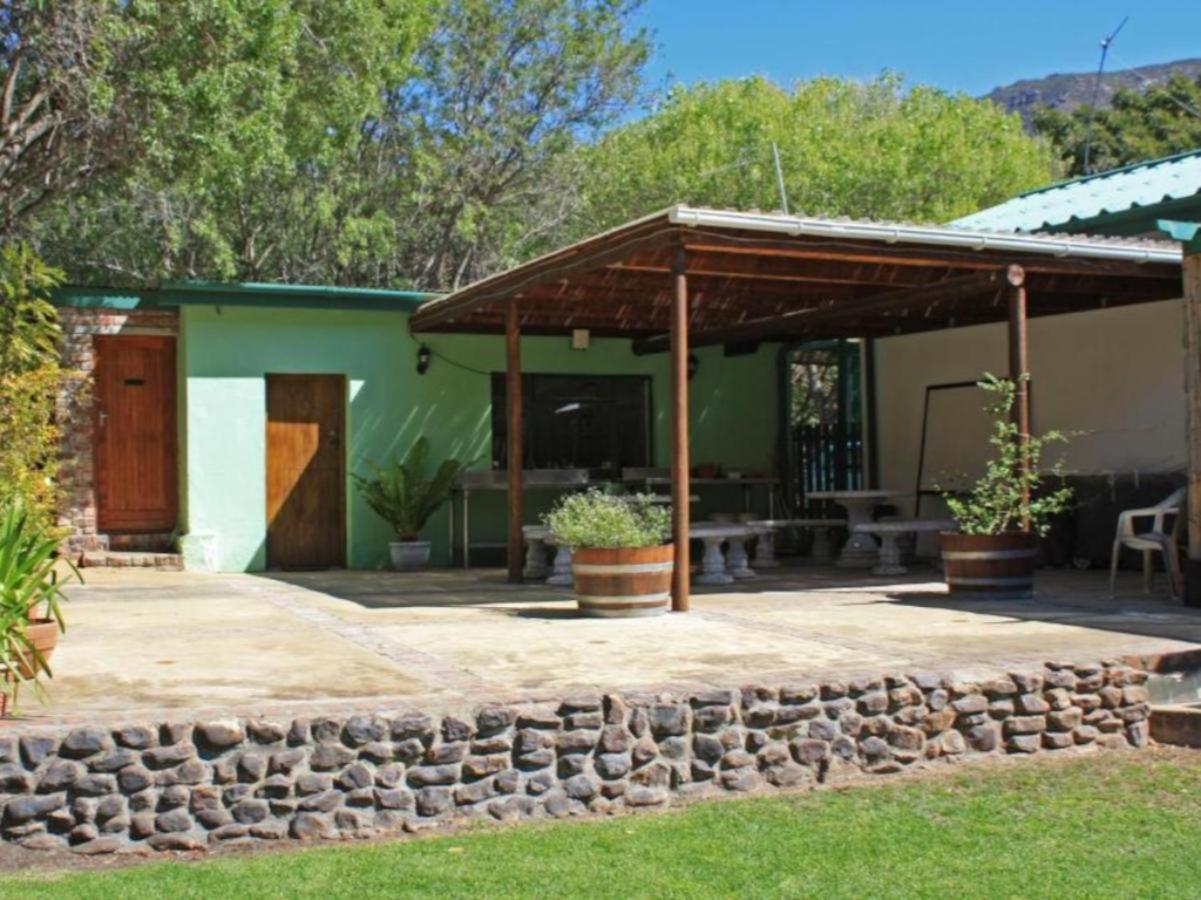 Rainbow Glen Self Catering Chalets 몬터규 외부 사진