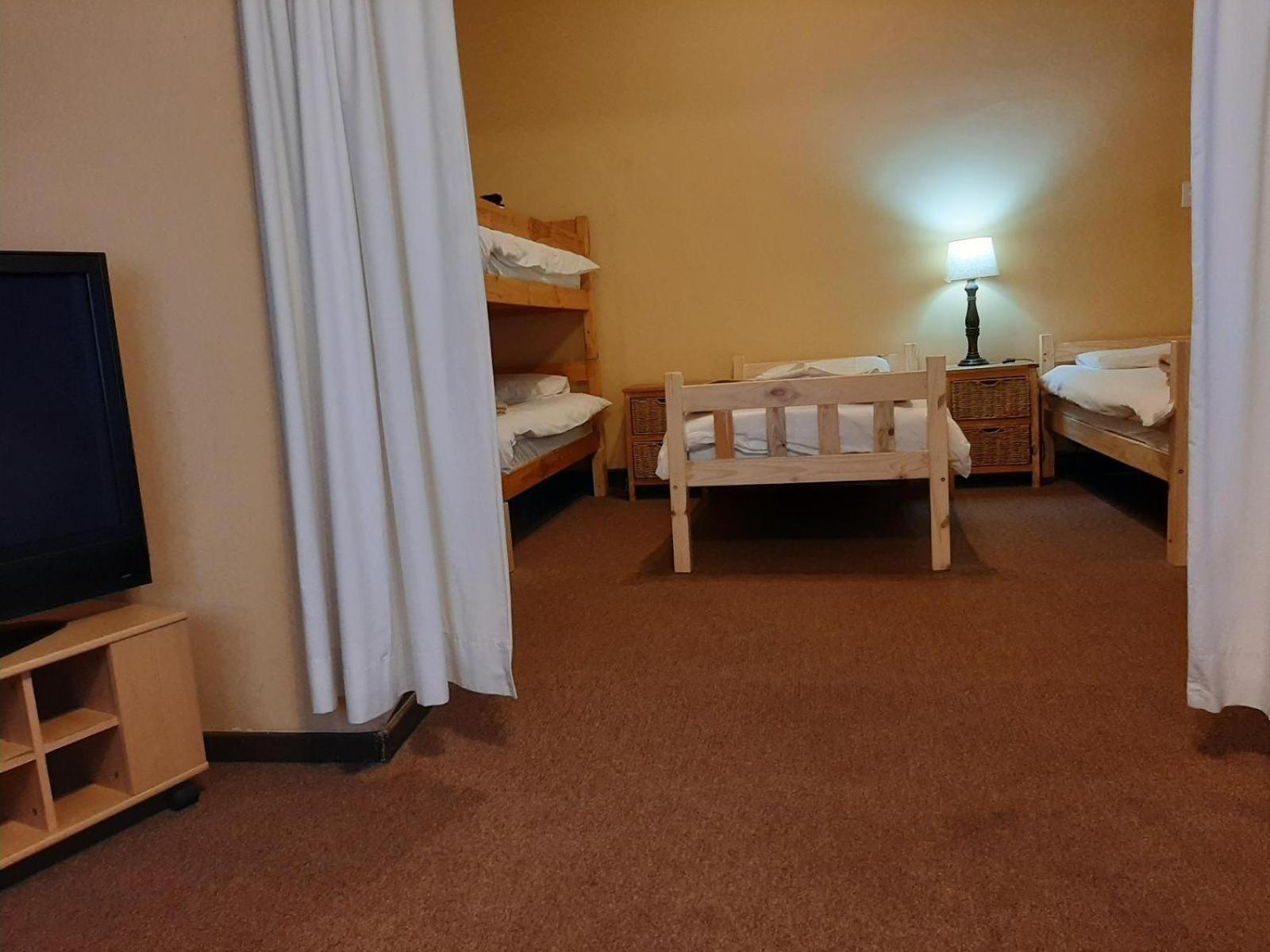 Rainbow Glen Self Catering Chalets 몬터규 객실 사진