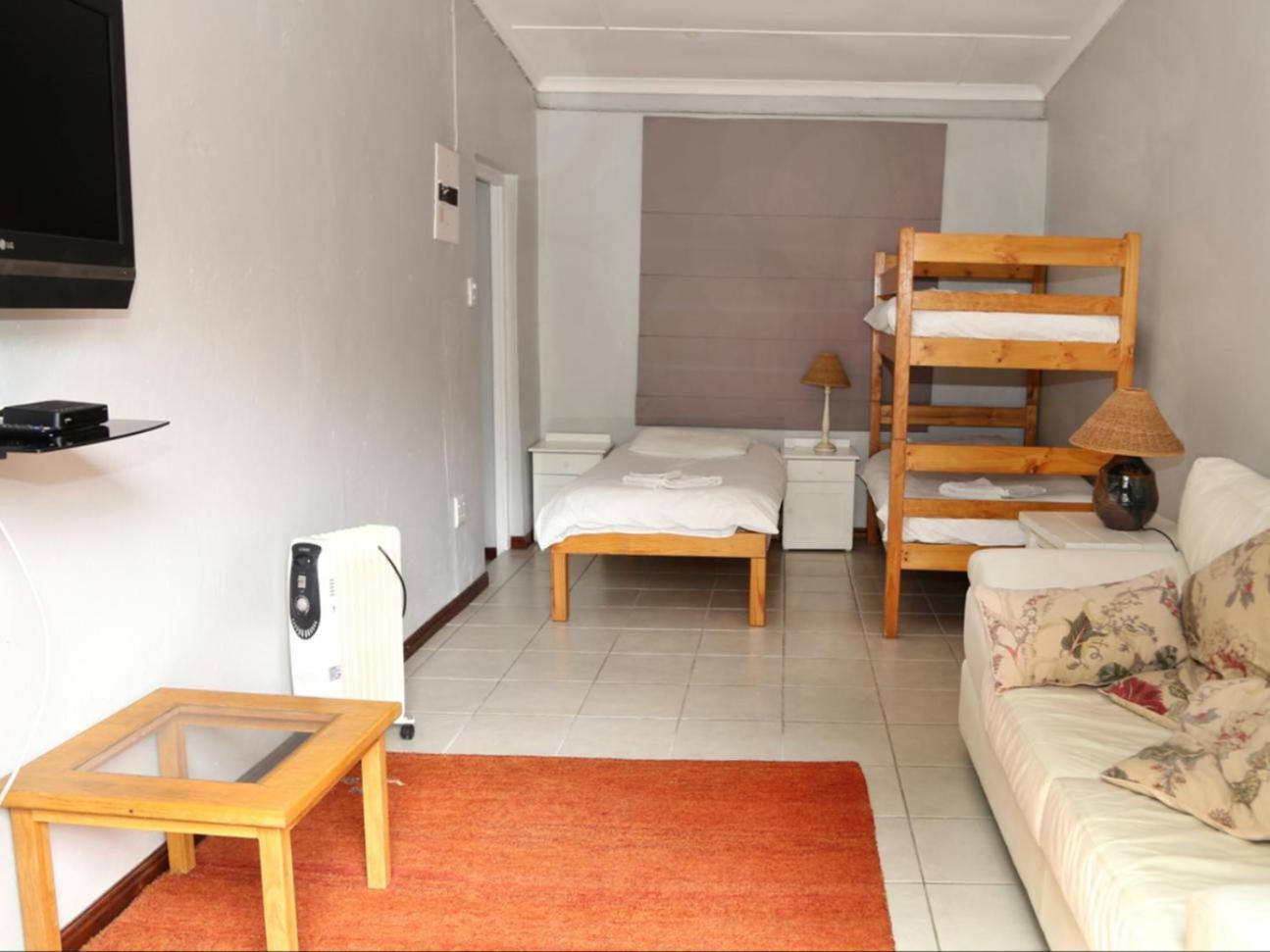 Rainbow Glen Self Catering Chalets 몬터규 객실 사진