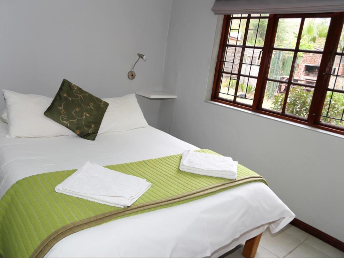 Rainbow Glen Self Catering Chalets 몬터규 객실 사진