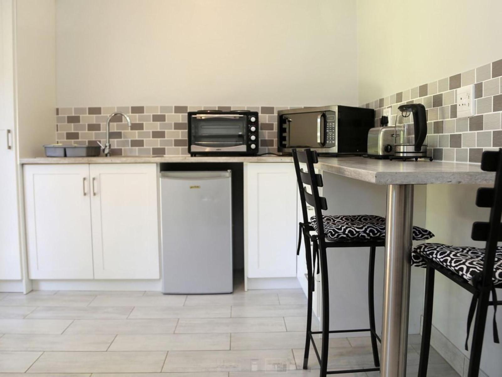 Rainbow Glen Self Catering Chalets 몬터규 객실 사진