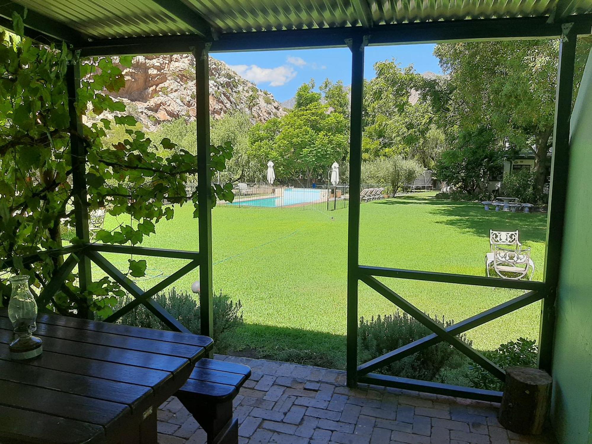 Rainbow Glen Self Catering Chalets 몬터규 외부 사진